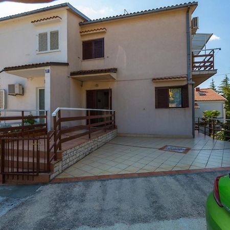 Julia Selce 4,5 Apartment Exterior photo